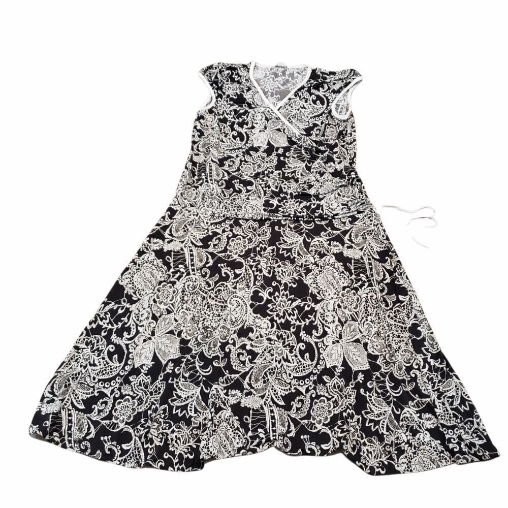 Gemini Dress Size XXL Paisley Floral Women's Dress Used Condition